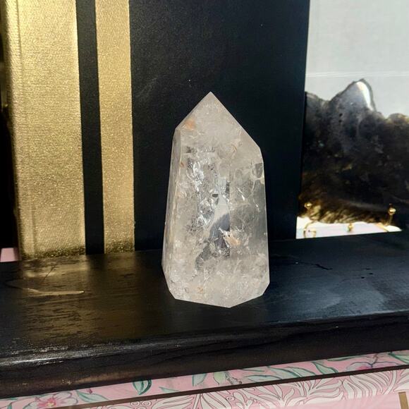 Premier Brazilian Clear Quartz Tower with Rainbows & Inclusions 781 g - Picture 2 of 7